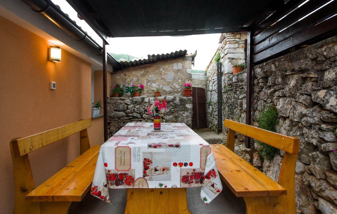 Holiday Homes Mirjana Mošćenička Draga Exterior foto